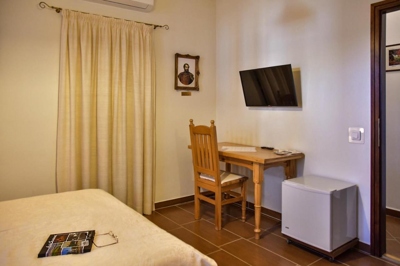 Szin-Es Vendeghaz Bed & Breakfast แซนแตช ภายนอก รูปภาพ